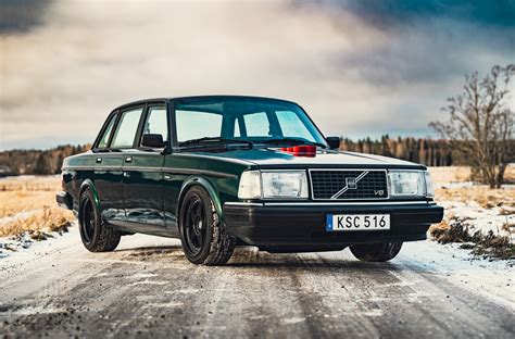 1980 Volvo 240 photo