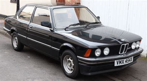 1981 Bmw 320 photo