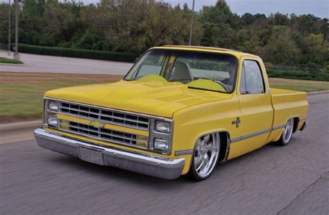 1981 Chevrolet Chevrolet truck photo