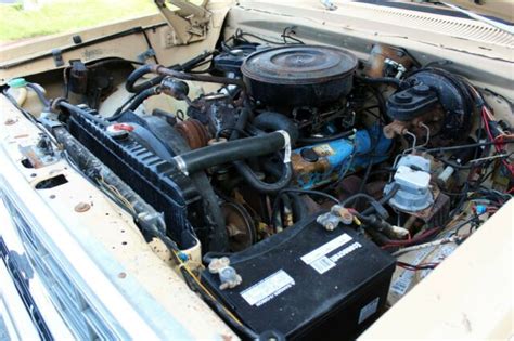 1981 Dodge Ramcharger engine