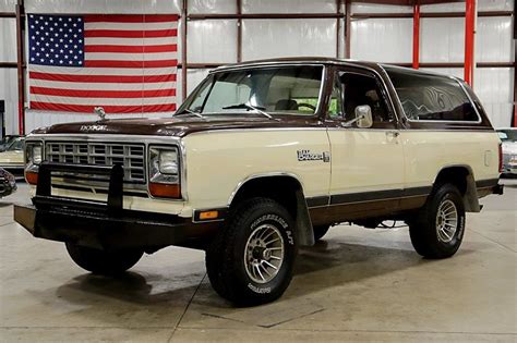 1981 Dodge Ramcharger photo