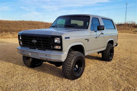 1981 Ford Bronco photo