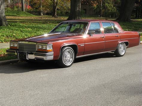 1982 Cadillac Deville photo