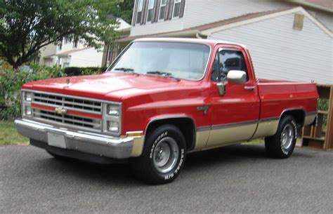 1982 Chevrolet C20 engine