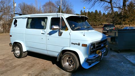 1982 Chevrolet G20 photo