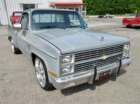 1982 Chevrolet Silverado engine