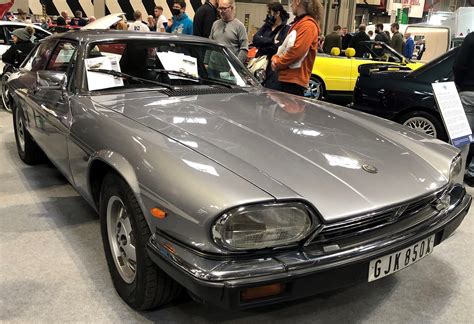 1982 Jaguar Xjs photo