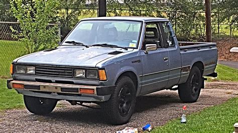 1982 Nissan Datsun photo