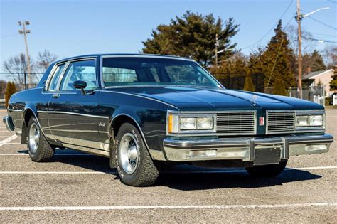 1982 Oldsmobile 88 photo