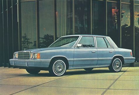 1982 Plymouth Reliant photo