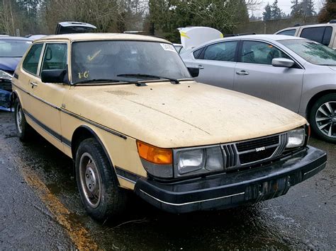 1982 Saab 900 photo