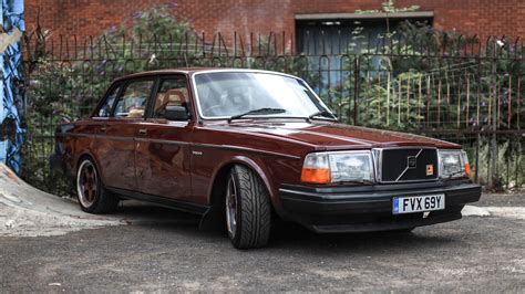 1982 Volvo 240 photo