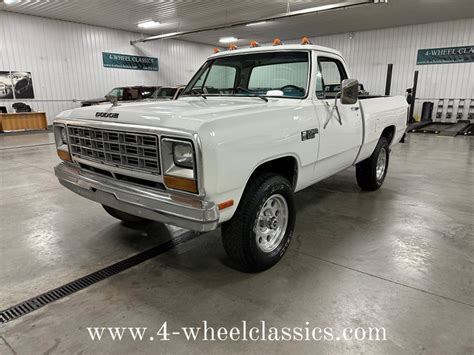 1983 Dodge Ram photo