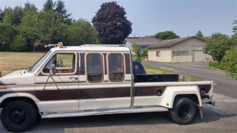 1983 Ford E-350 photo