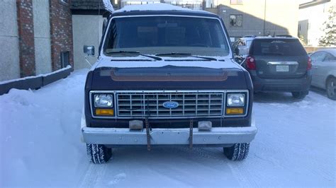 1983 Ford E150 photo