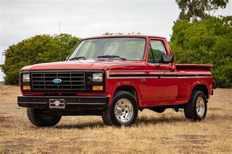 1983 Ford F150 photo