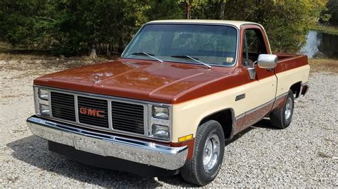 1983 Gmc Sierra photo