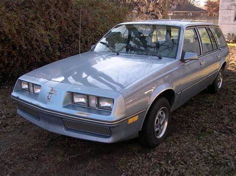 1983 Oldsmobile Firenza photo