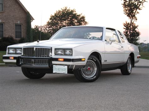 1983 Pontiac Grand prix