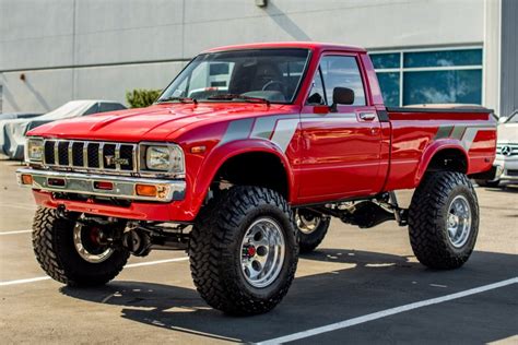 1983 Toyota Pickup photo