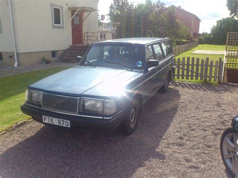 1983 Volvo 245 photo