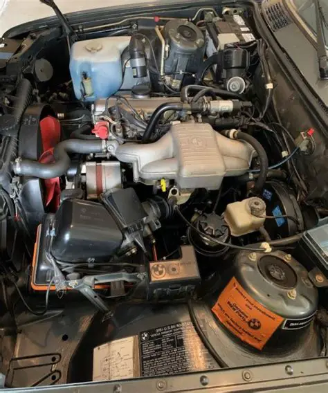 1984 Bmw 318i engine