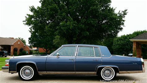 1984 Cadillac Fleetwood photo