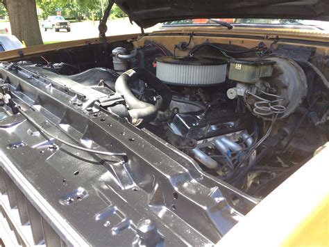 1984 Chevrolet Silverado engine