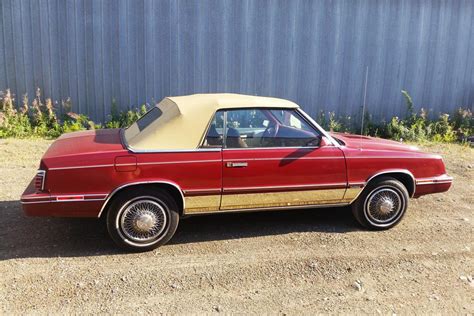 1984 Chrysler Lebaron photo