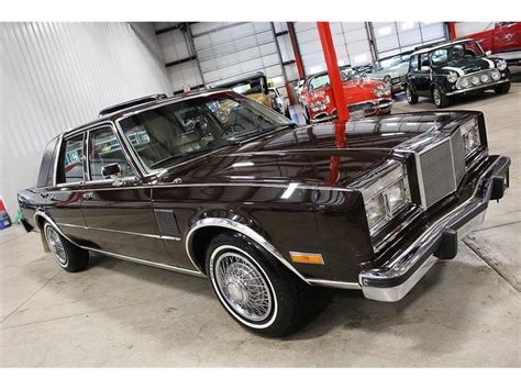 1984 Chrysler New yorker photo