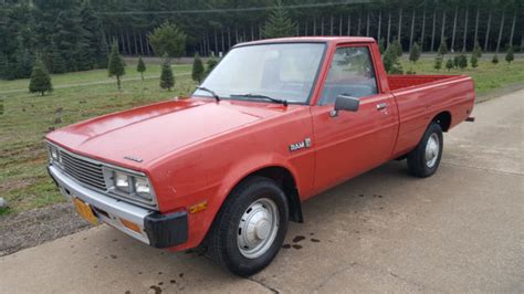 1984 Dodge D50 photo