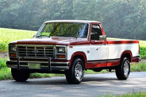 1984 Ford F150 photo