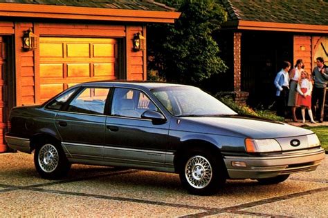 1984 Ford Taurus