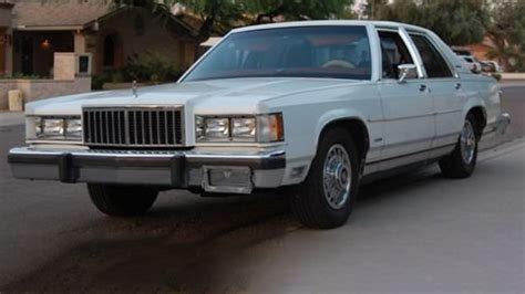 1984 Mercury Marquis photo