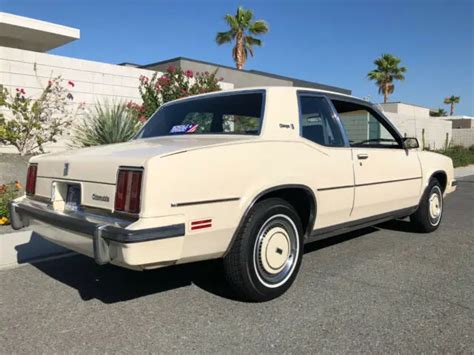 1984 Oldsmobile Omega photo