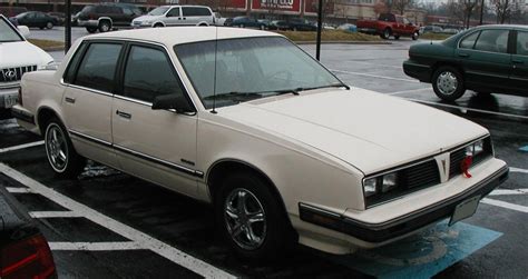 1984 Pontiac 6000 photo