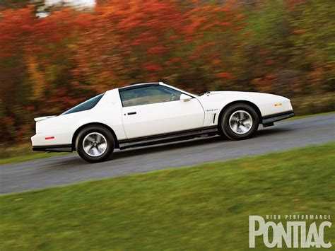 1984 Pontiac Trans sport photo