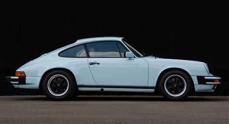 1984 Porsche 911 photo