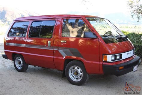 1984 Toyota Van engine