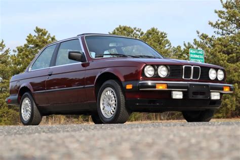 1985 Bmw 318i photo