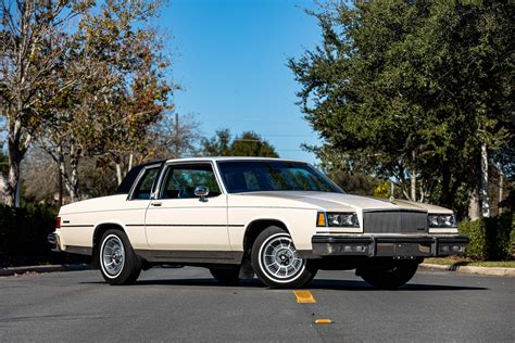 1985 Buick Lesabre photo