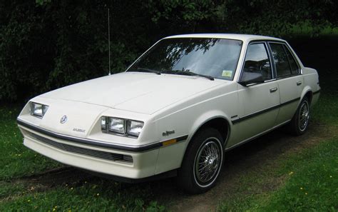 1985 Buick Skyhawk photo