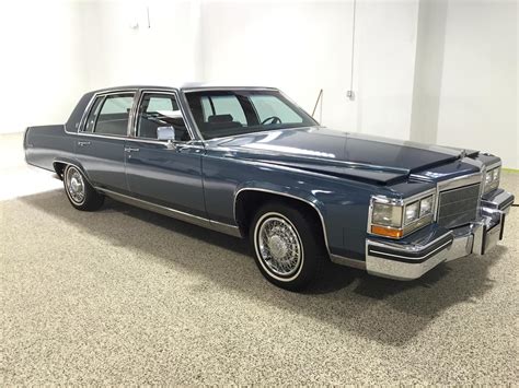 1985 Cadillac Brougham photo