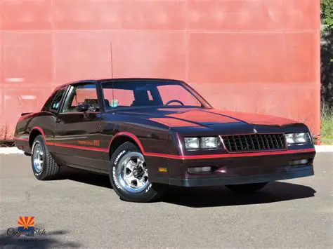 1985 Chevrolet Monte carlo photo