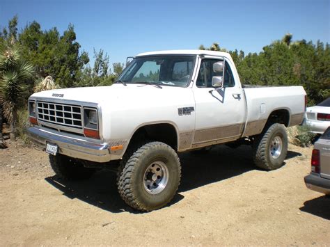 1985 Dodge Dakota photo