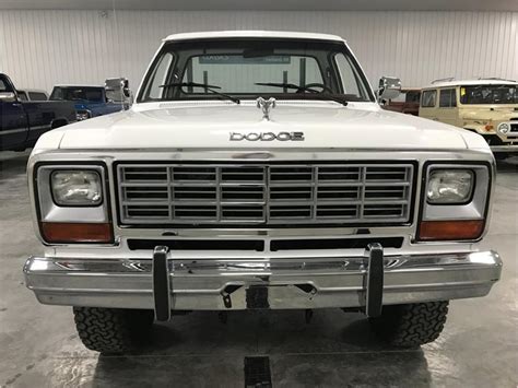 1985 Dodge W250 photo