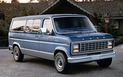 1985 Ford Club wagon photo