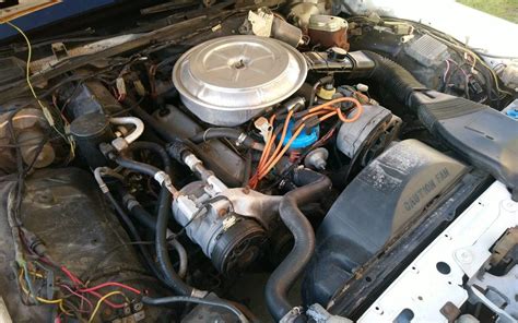 1985 Ford Crown victoria engine