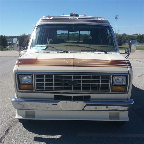 1985 Ford E-350