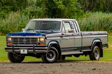 1985 Ford Explorer engine